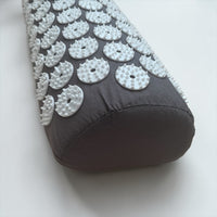 Coussin d'Acupression NORA – Gris Anthracite | Nuque & Cervicales